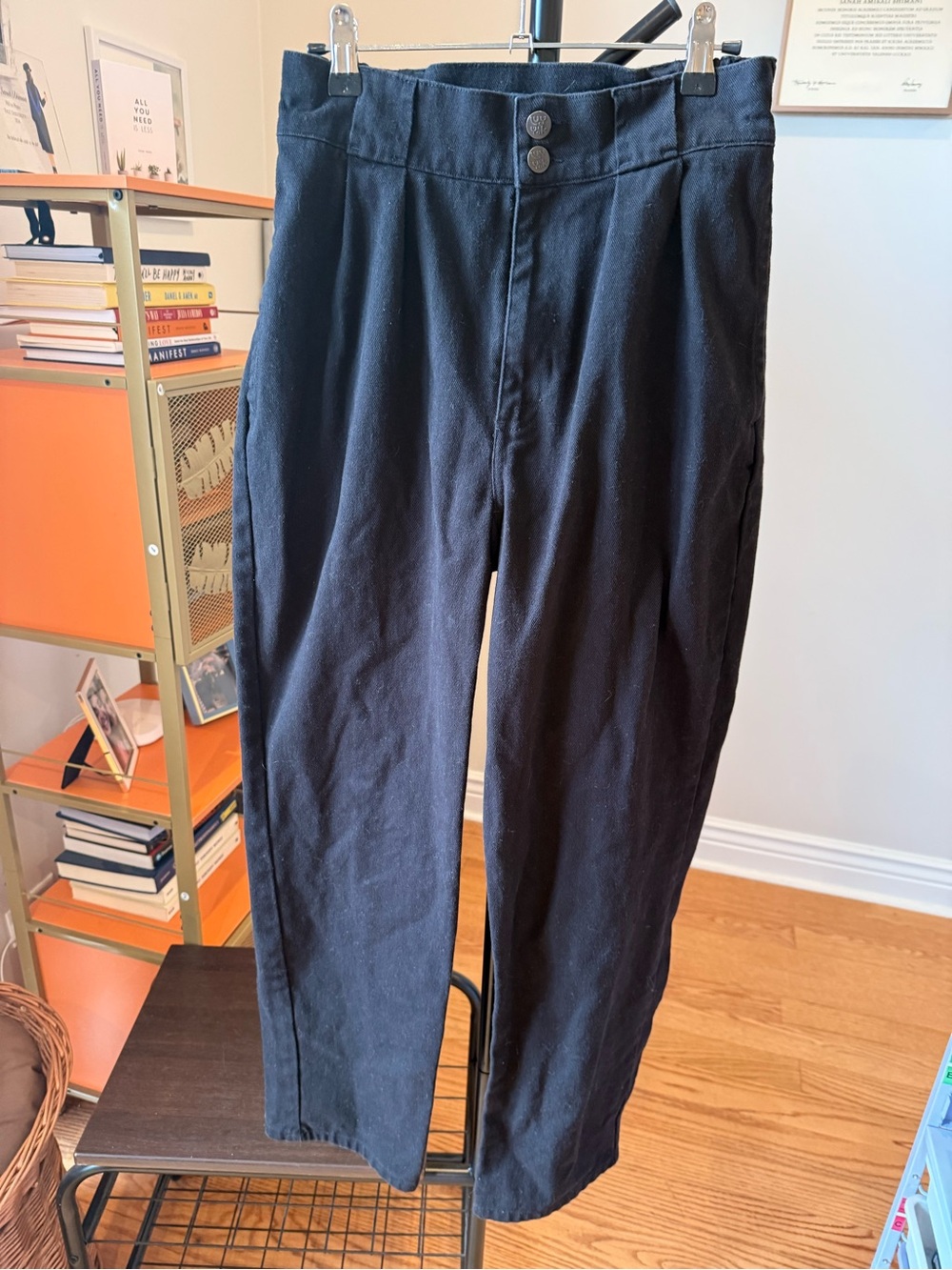 Lucy & Yak Black Tapered Pants